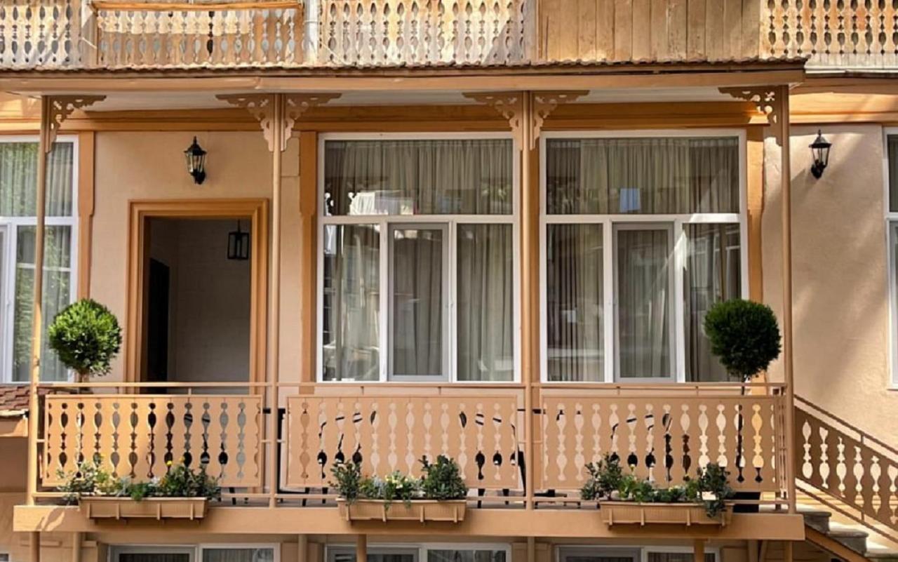 Bb Residence Sololaki Tbilisi Buitenkant foto
